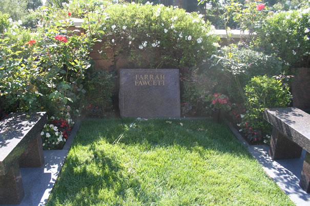 Farrah Fawcett Grave
