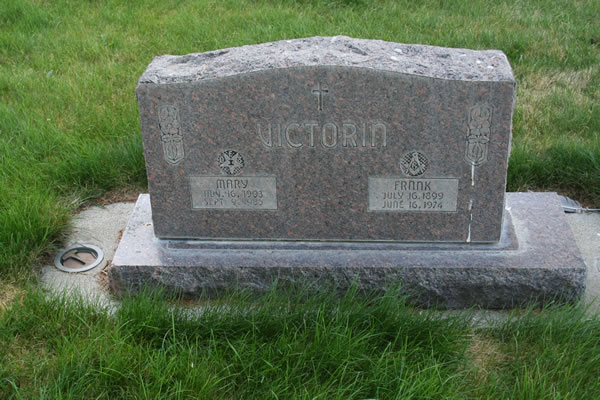 Frank and Mary Victorin Graves