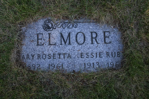 Mary Elmore and Essie Elmore Grave