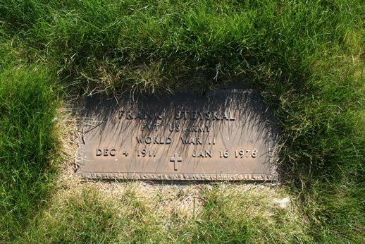 Frank Steyskal Grave