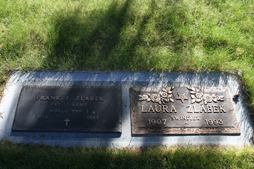 Frank Zlabek and Laura Zlabek Grave