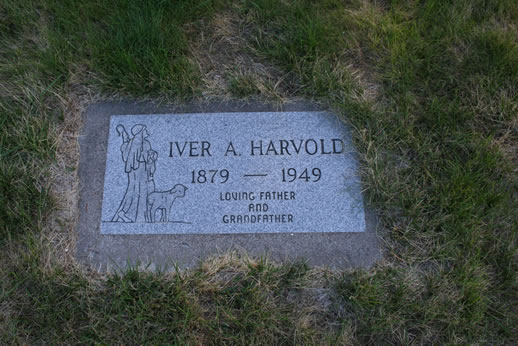 Iver Harvold Grave
