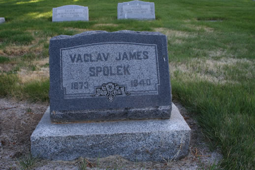 Vaclav James Spolek Grave
