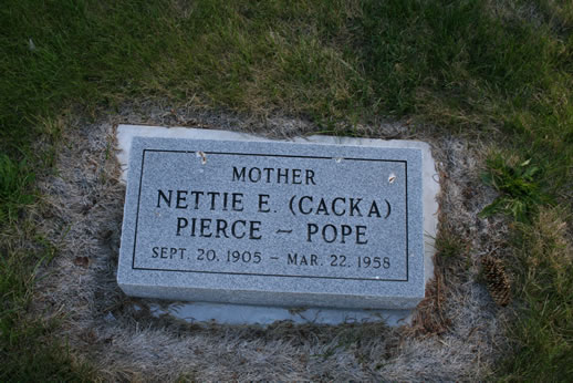 Nettie Cacka Pope Grave