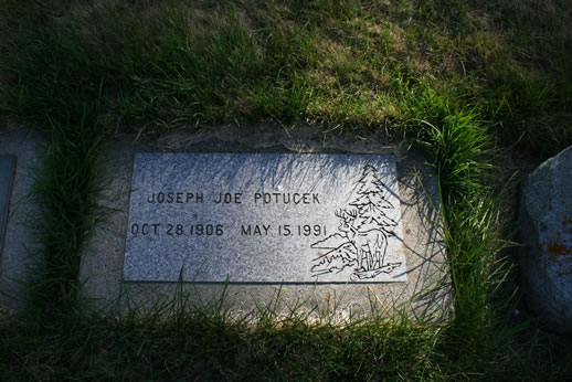 Joseph Joe Potucek Grave