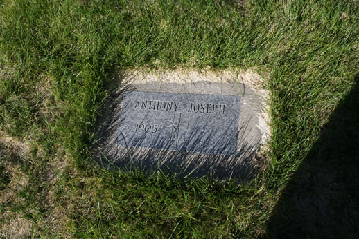 Anthony Joseph Grave