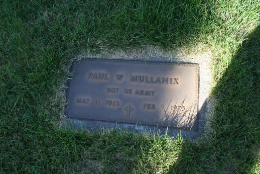 Paul Mullanix Grave