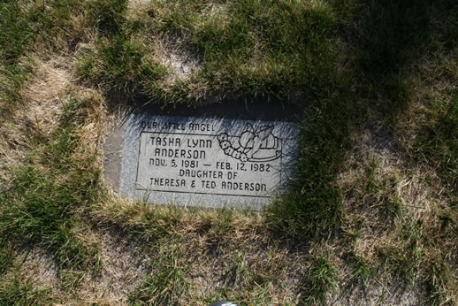 Tasha Lynn Anderson Grave