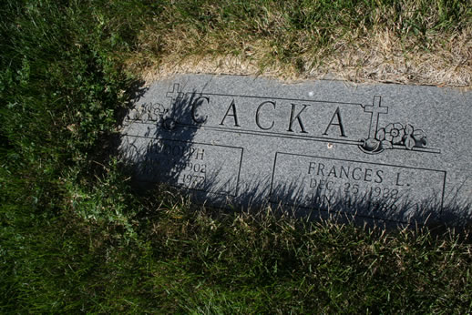 Rudolph Cacka and Frances Cacka Grave