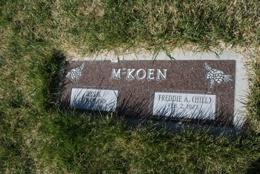 Jess McKoen and Freddie McKoen Grave