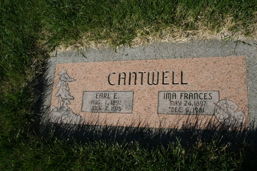 Earl Cantwell and Ima Cantwell Grave