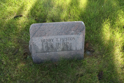 Henry Fuston Grave