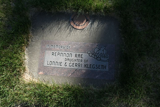 Reannon Rae Klegseth Grave