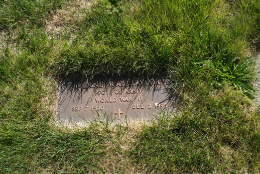 Verne Taylor Grave
