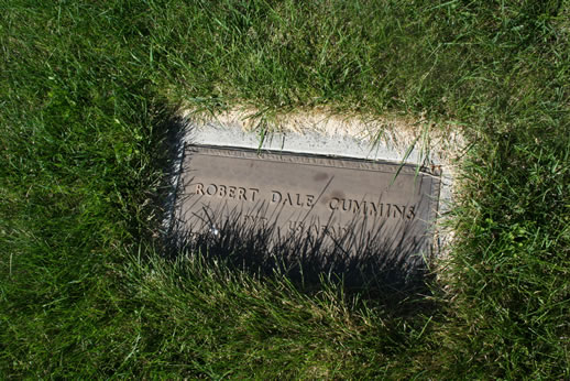 Robert Cummins Grave